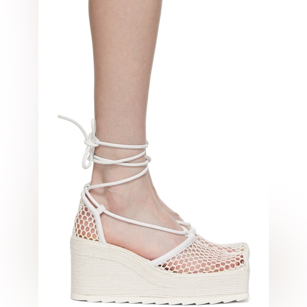 BOTTEGA VENETA MESH ESPADRILLE PLATFORM WEDGES WOMEN WHITE | WHITE SANDALS - Picture 6 of 16